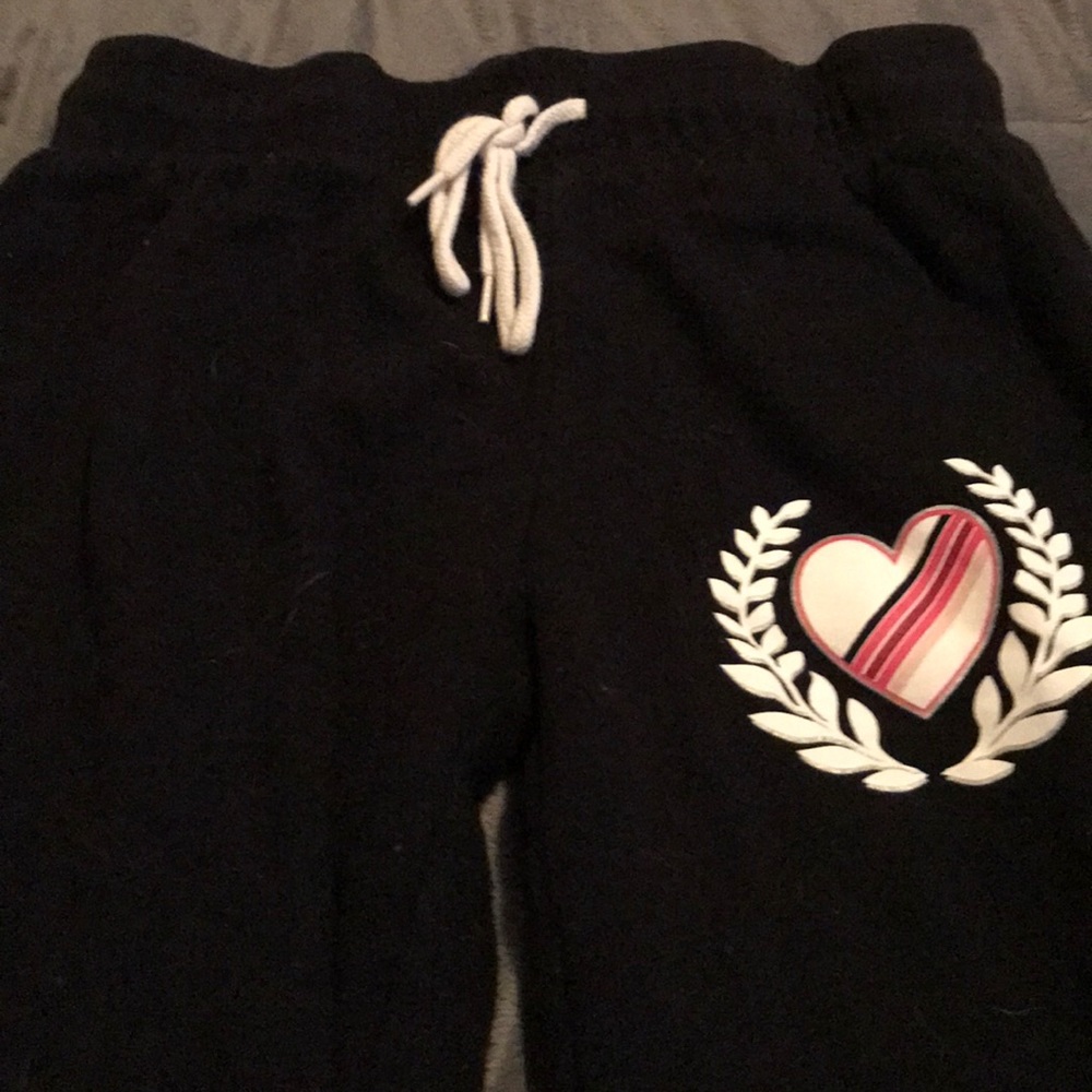Black sweatpants